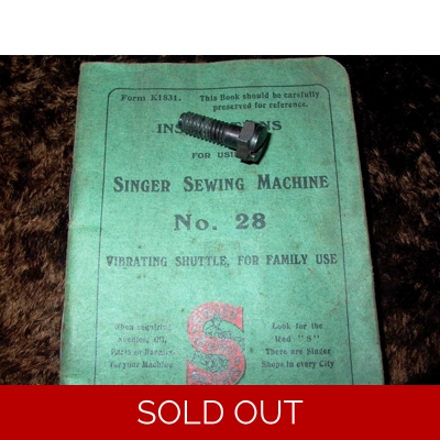 Singer Hand crank bolt 28k 99k 201k etc title=